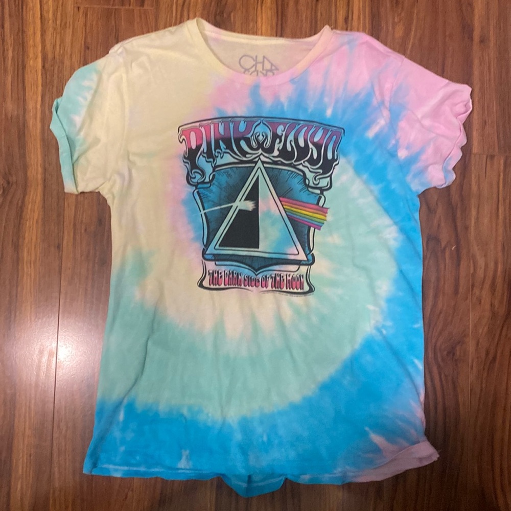 Chaser brand tee